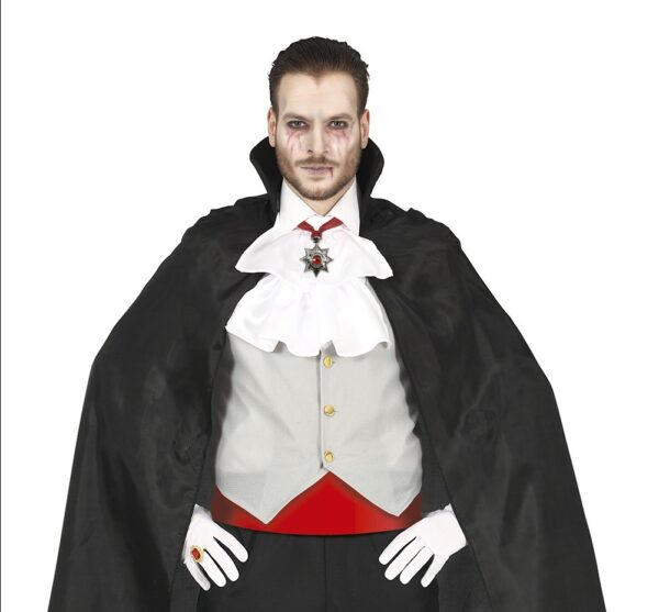 Medaglione con rubino rosso da vampiro