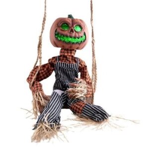 Zucca spaventapasseri su altalena animatronics