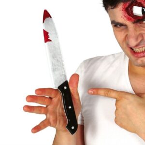 Coltello insanguinato in plastica